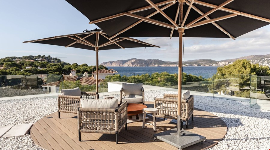 Villa for sale in Santa Ponsa