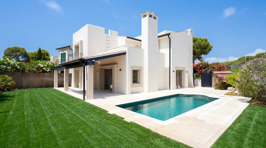 Renovated Villa with Pool in Nova Santa Ponsa near Golf course