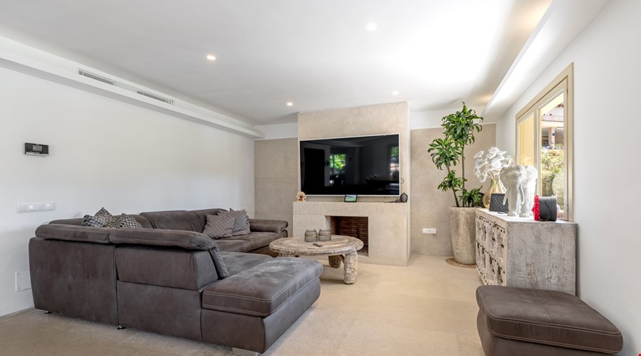 Gallery image 3
