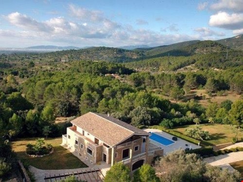 Property for sale in Santa María del Camí