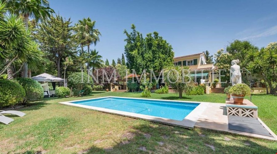 Property for sale in Santa María del Camí