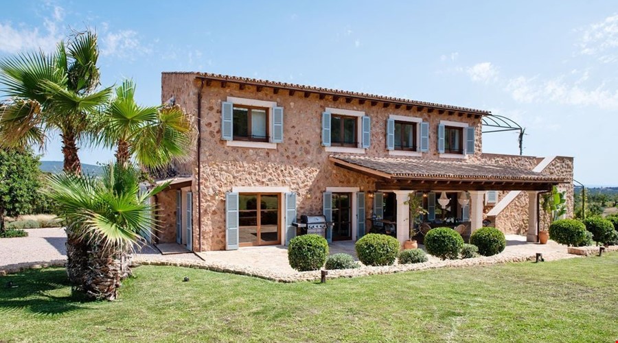 Property for sale in Santa Maria del Camí