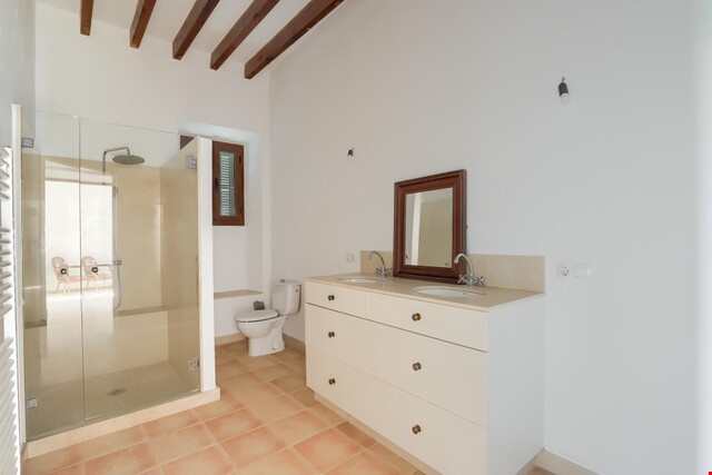 Gallery image 11