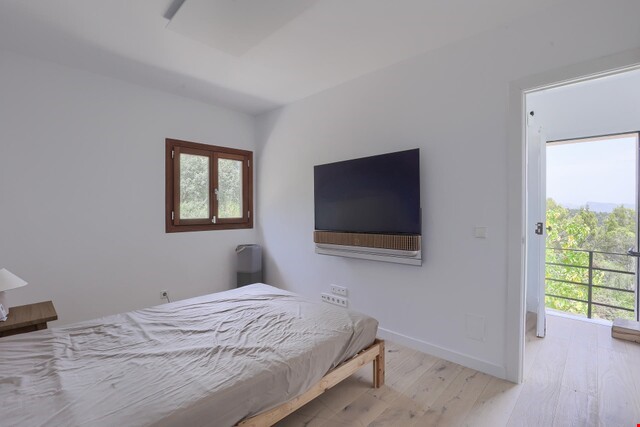 Gallery image 9