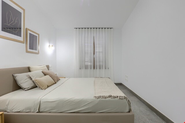 Gallery image 13